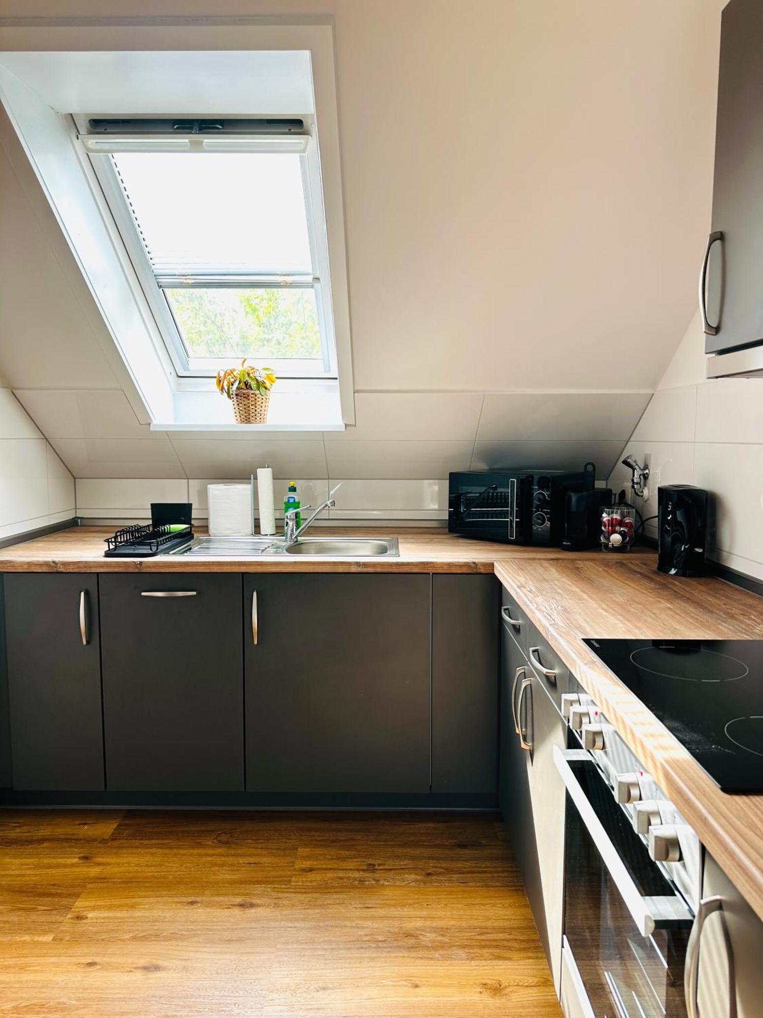 Etagen-Wohnung Nahe Flughafen Hamburg Norderstedt Exterior foto